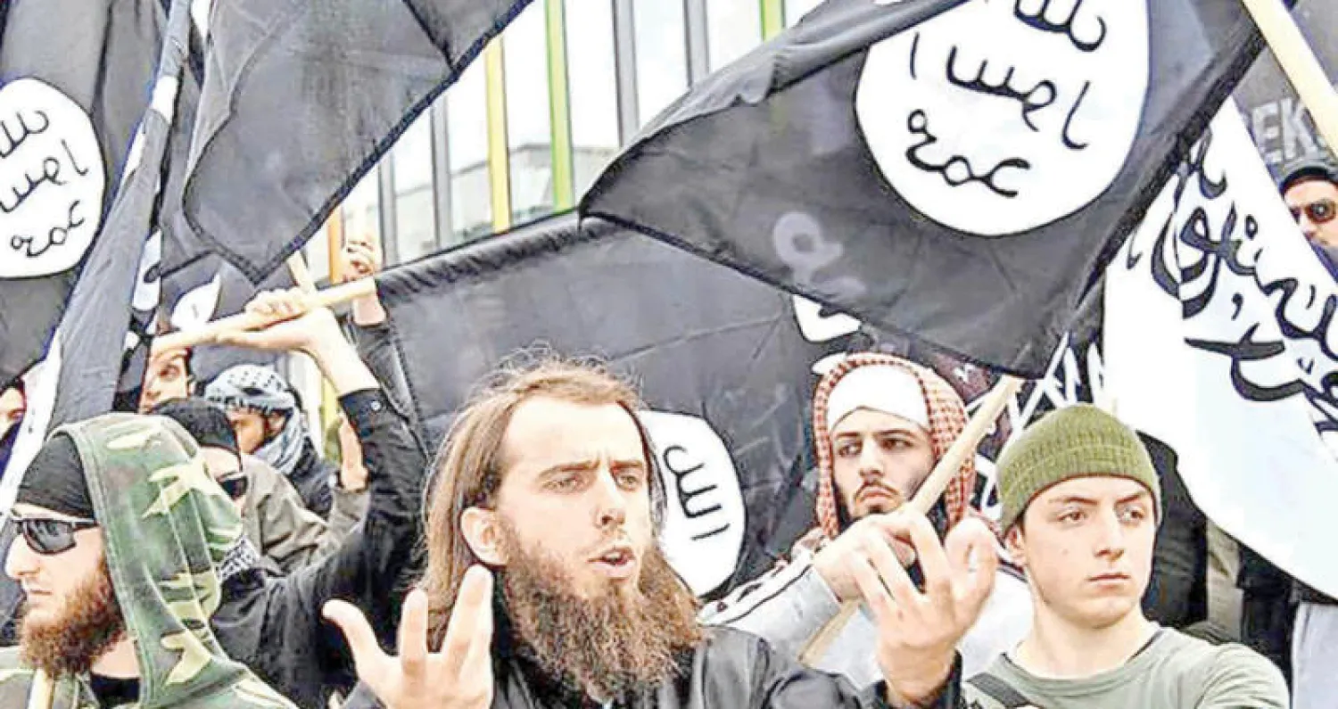 صورة جديدة لـ«سامي.ج» في مظاهرة سنة 2012 لجماعة «ملة إبراهيم» في زولنغن ({الشرق الأوسط})