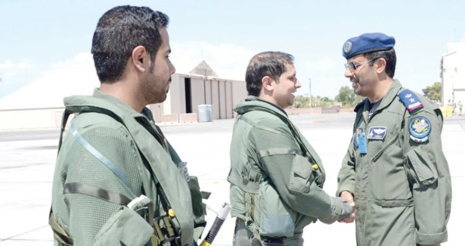 جانب من الأطقم الجوية والفنية السعودية المشاركة في تمرين العلمين الأحمر والأخضر