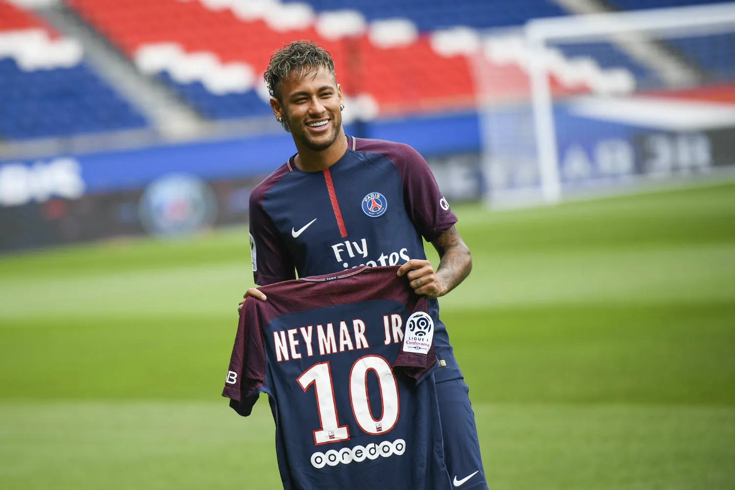 Neymar shows off his jersey with new club PSG. (AFP)