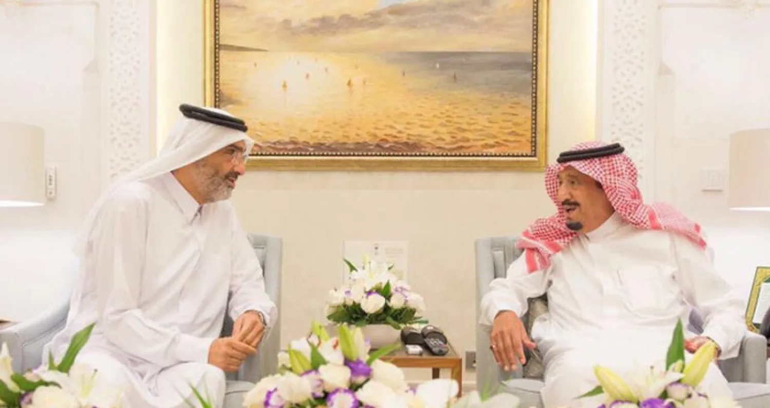 الملك سلمان يستقبل الشيخ عبد الله بن علي آل ثاني