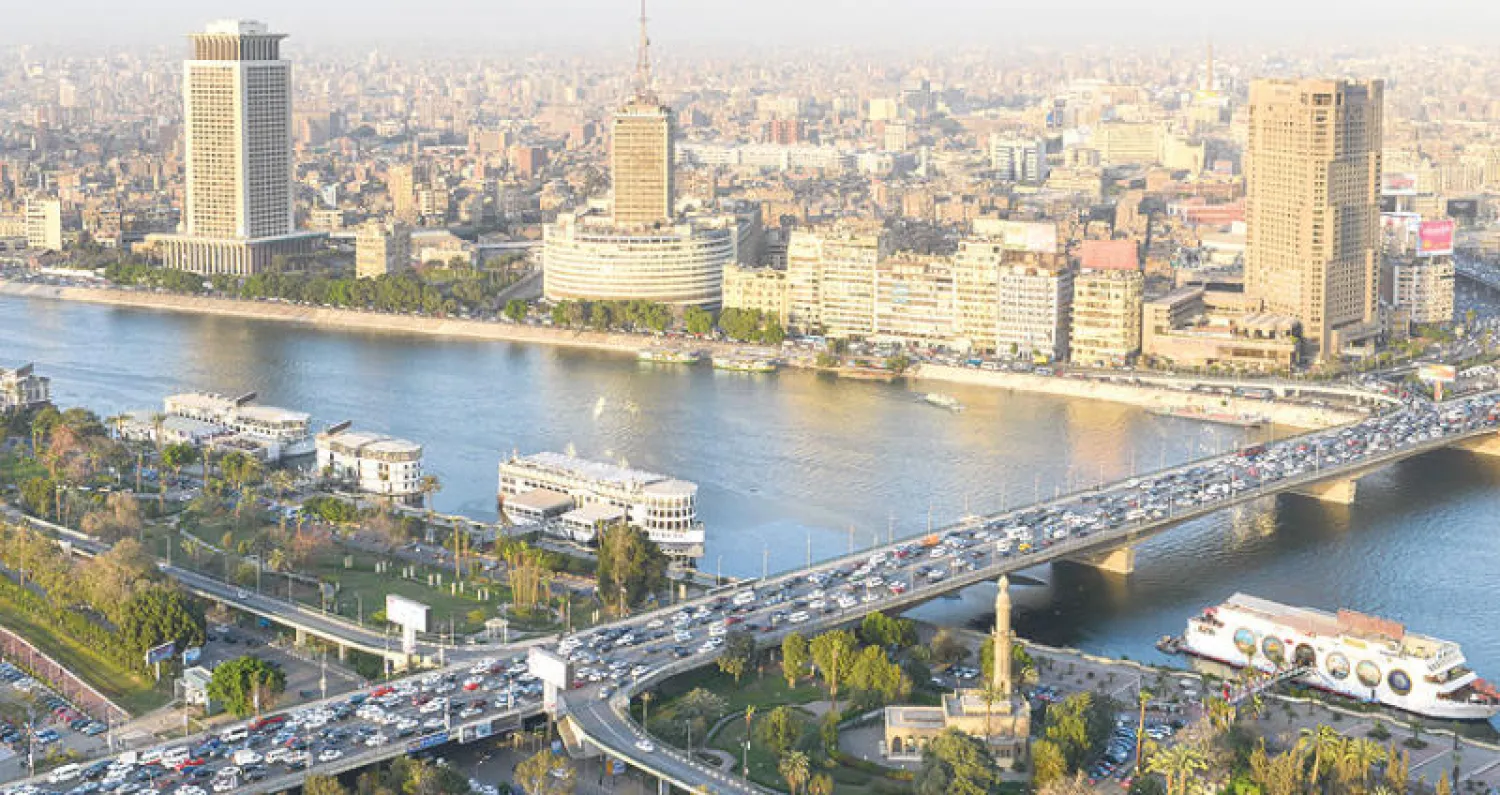 «موديز» تخالف التوقعات وتبقي على تصنيف مصر الائتماني