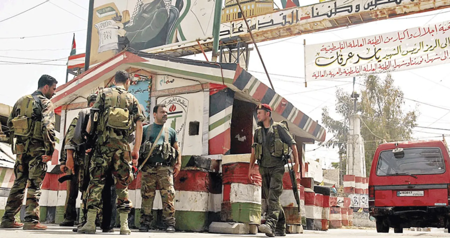 أحد مداخل مخيم «عين الحلوة».