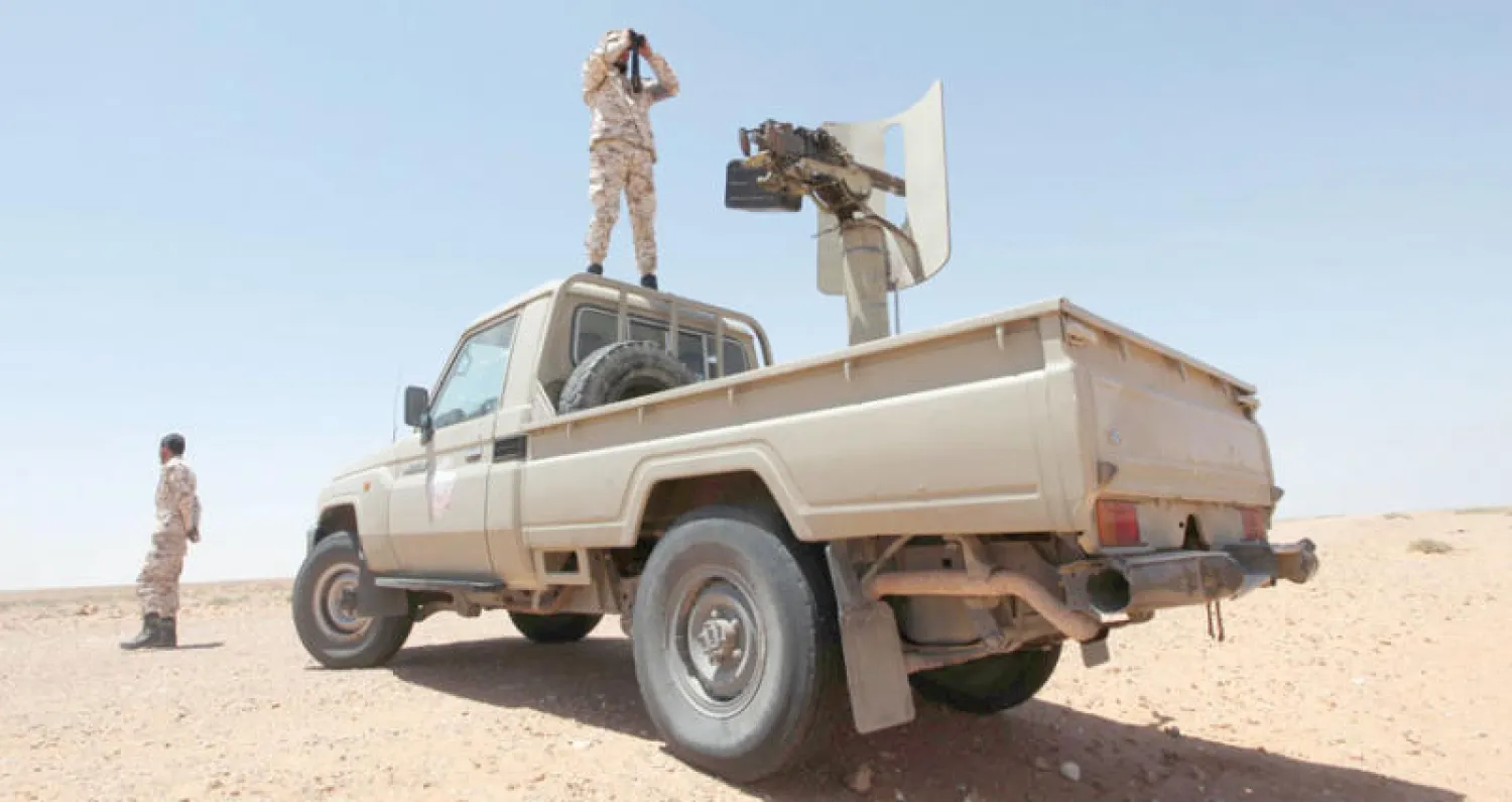 تسبب الانقسام السياسي وتبدل الولاءات بين وقت وآخر في اضطراب داخل الحقل الإعلامي في ليبيا والعصف بمستقبل عشرات الصحافيين (رويترز)