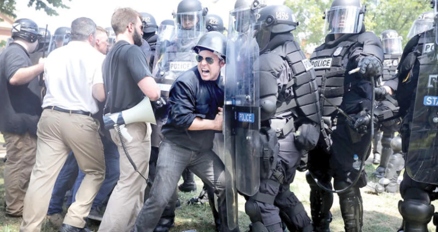 مظاهرات اليمين المتطرف ذات التوجهات النازية في الولايات المتحدة وتأثيرها على ما جرى في مدينة شارلوتشفيل بولاية فيرجينيا (أ.ف.ب)