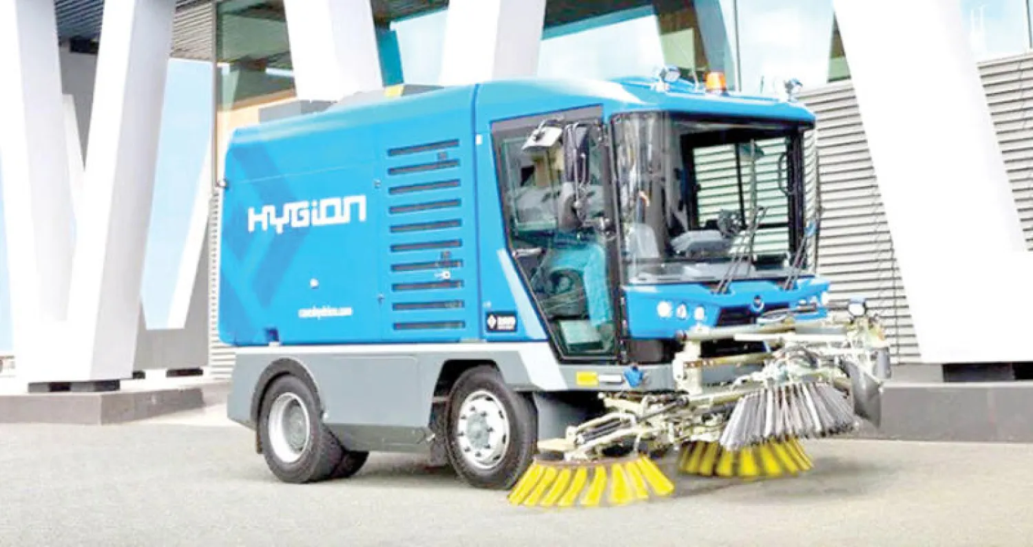 ألمانيا تدشن أول شاحنة لتنظيف الجو من الغبار والسخام