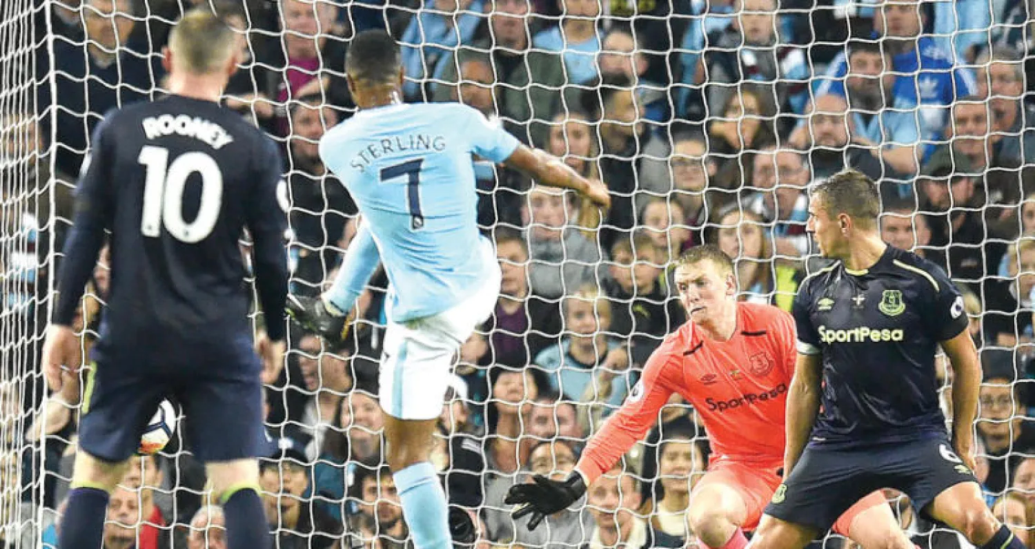 رحيم سترلينغ يحرز هدف تعادل سيتي (أ.ف.ب)