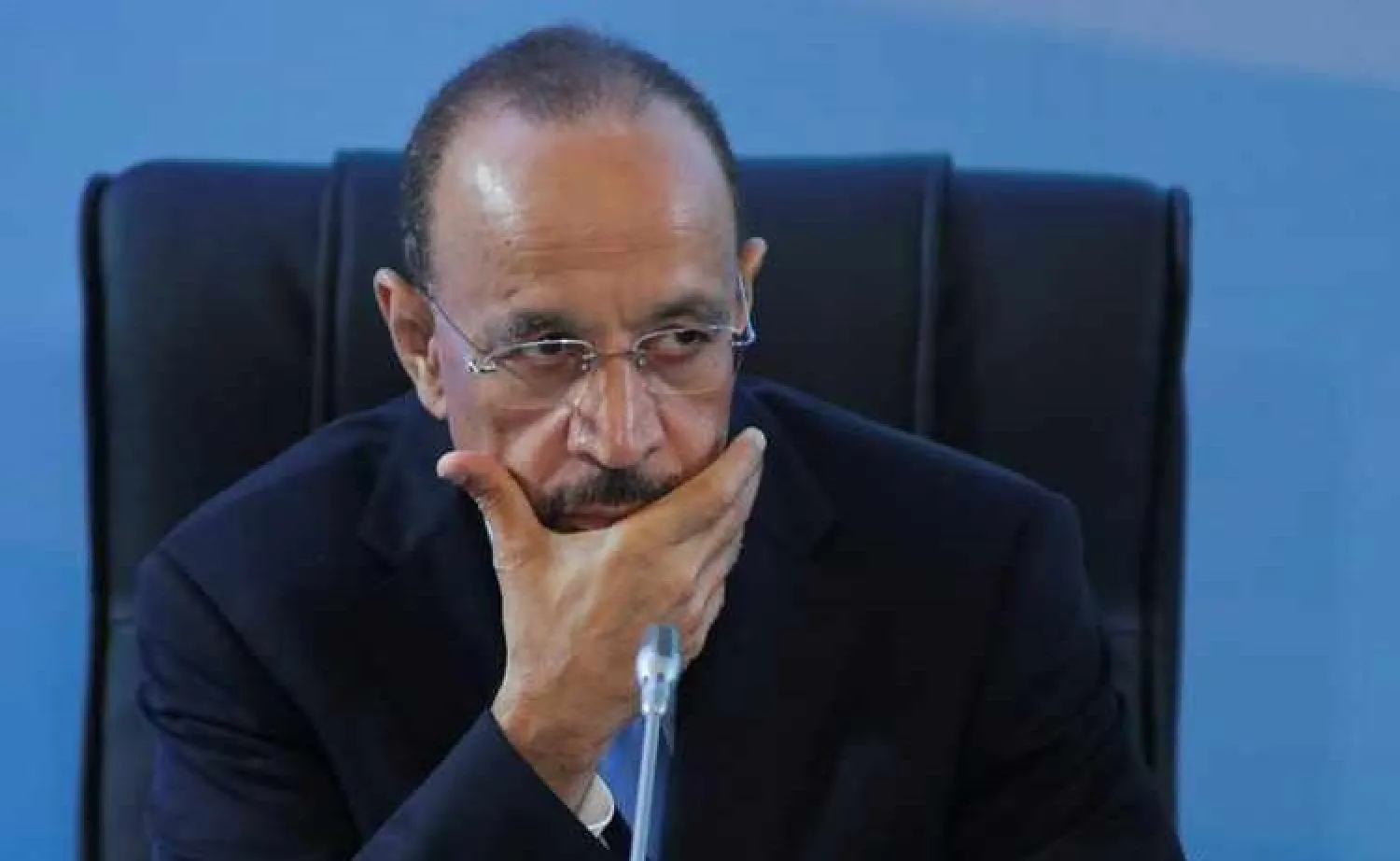 Saudi Arabian Energy Minister Khalid al-Falih attends a meeting of the 4th OPEC-Non-OPEC Ministerial Monitoring Committee in St. Petersburg, Russia July 24, 2017. REUTERS/Anton Vaganov 