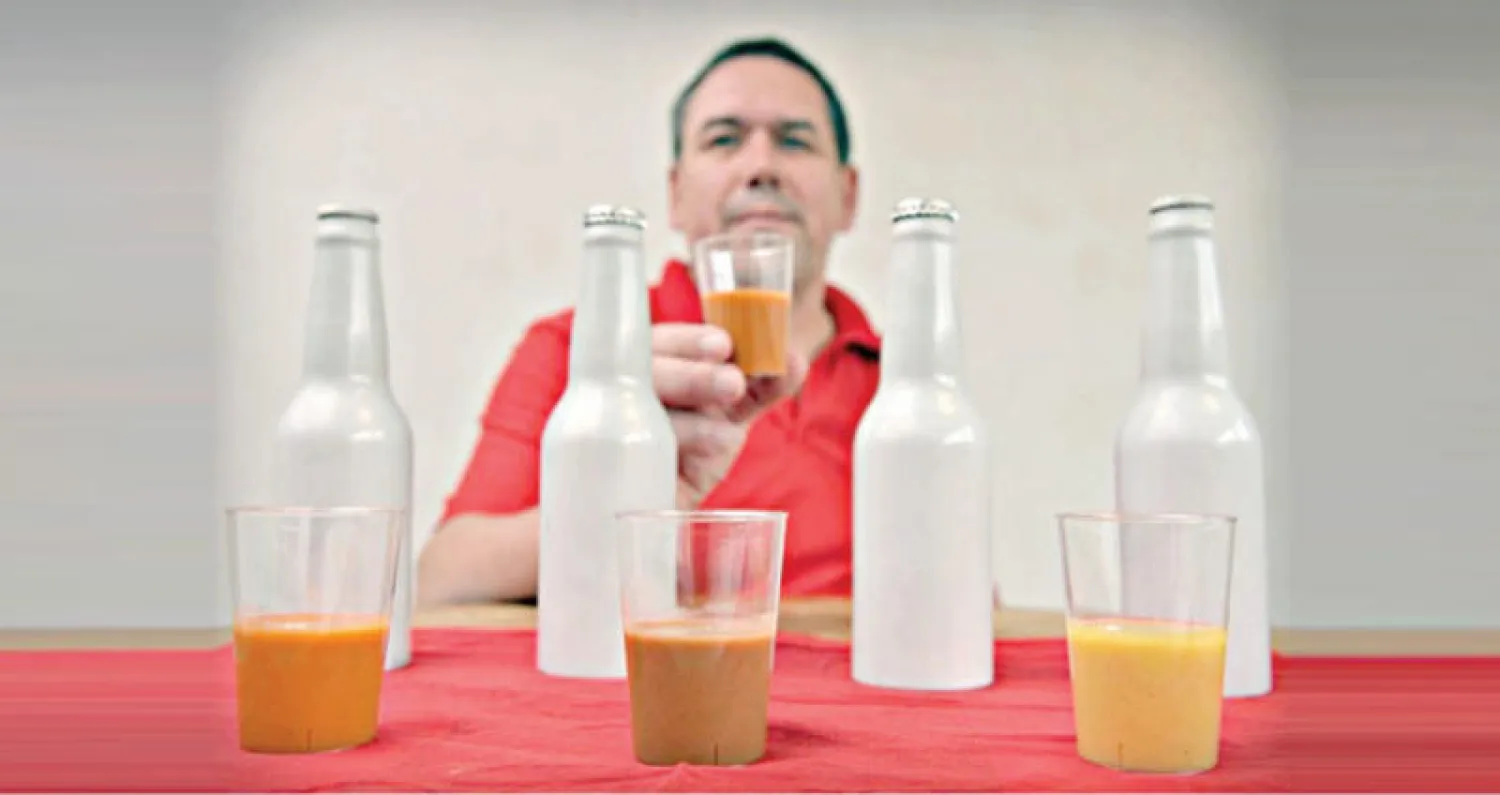 جزار ألماني يبتكر «سموذي» الدجاج واللحم البقري