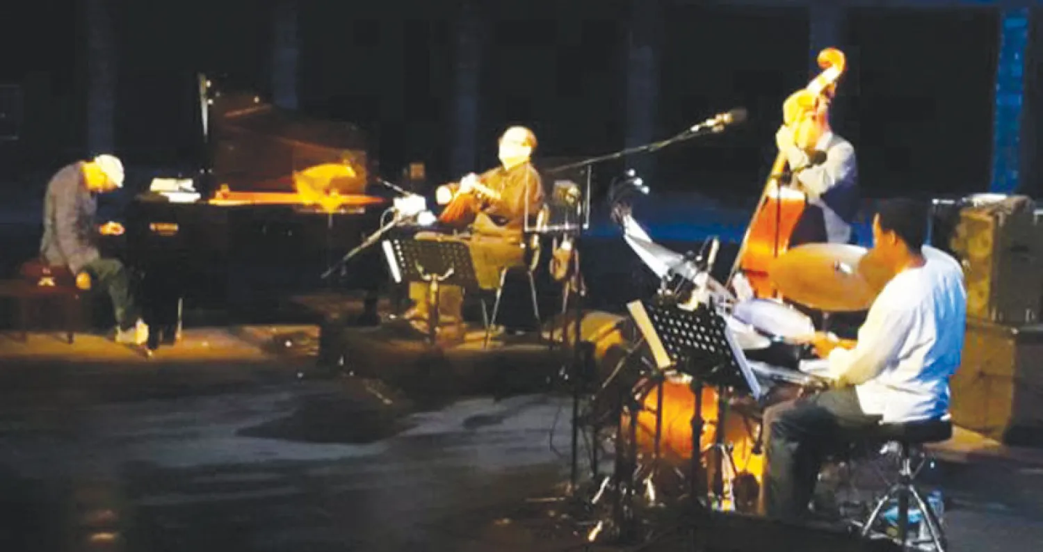 أثناء حفل أنور براهم