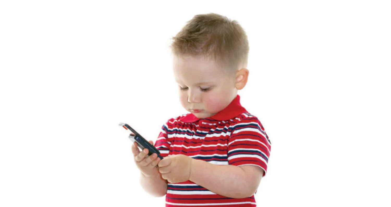 تطبيق جديد يجبر الأطفال على قراءة رسائل الآباء