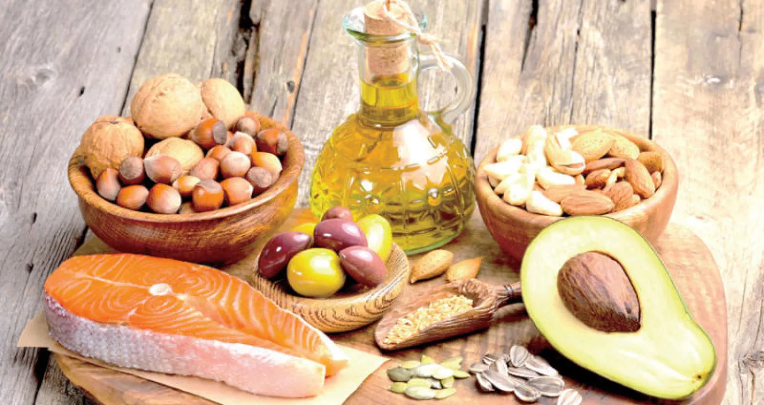تشير دراسة جديدة إلى أن الإكثار من تناول الدهون مرتبط بانخفاض مخاطر الوفيات