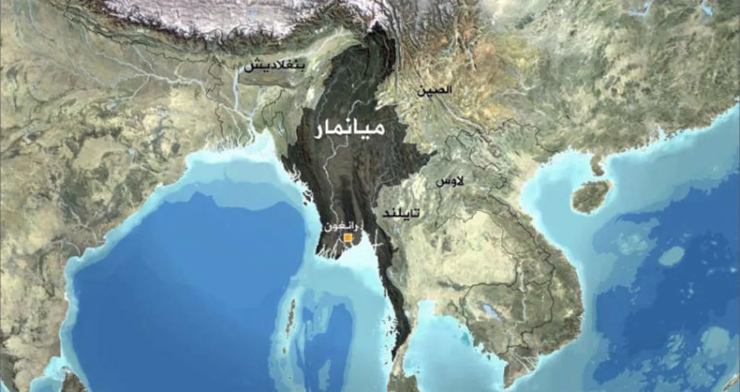 آلاف الروهينغا عالقون على حدود بنغلاديش