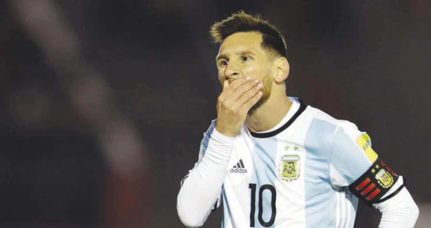 ميسي أمل الأرجنتين في الوصول للمونديال (أ.ب)