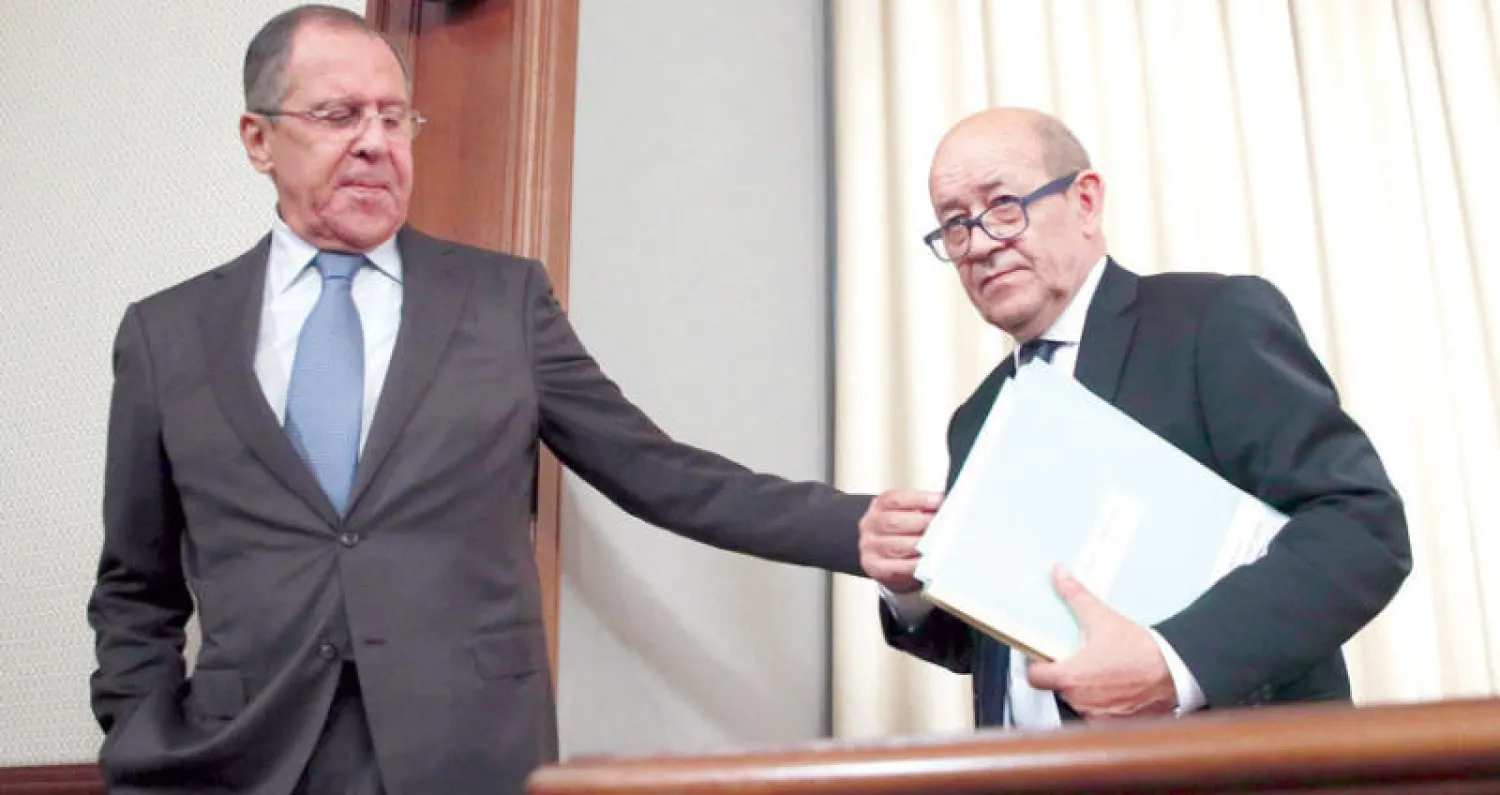 لافروف ونظيره الفرنسي في موسكو أمس (رويترز)