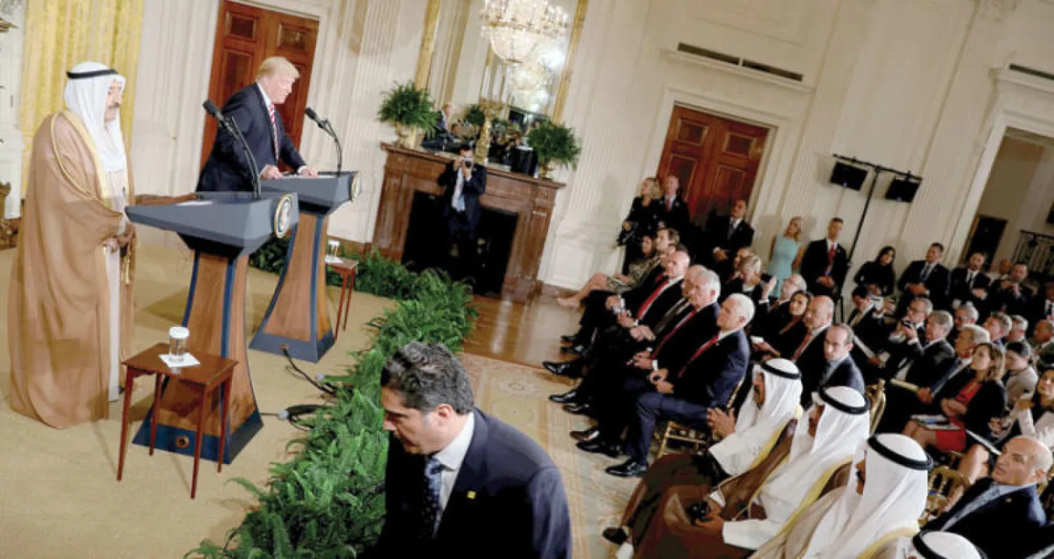 أمير الكويت والرئيس الأميركي خلال المؤتمر الصحافي في البيت الأبيض أول من أمس (رويترز)