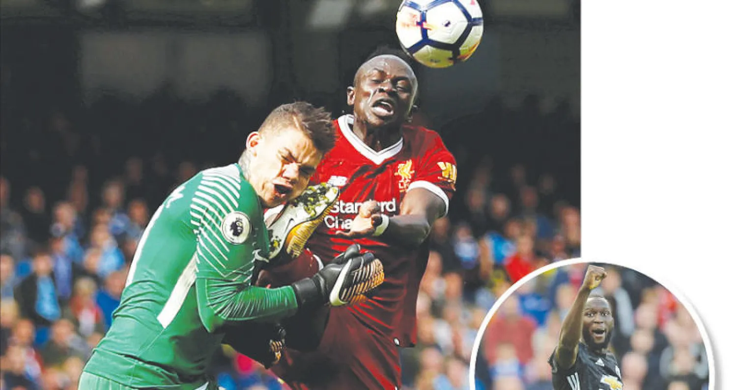 لوكاكو سجل رابع أهدافه  مع يونايتد هذا الموسم (رويترز) - قدم ماني تصطدم بوجه حارس سيتي إيدرسون (رويترز)