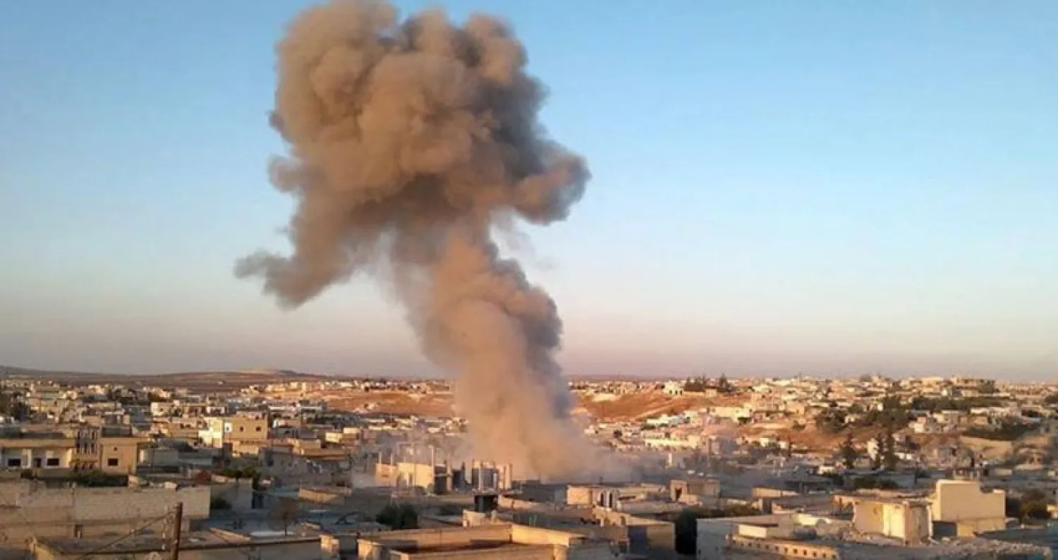 اّثار غارة للتحالف على مدينة الرقة.