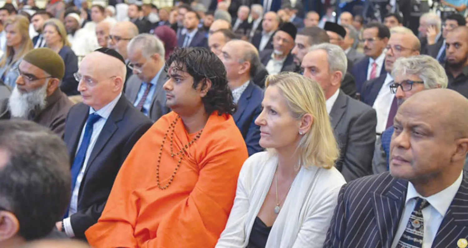 مشاركون في فعاليات المنتدى أول من أمس («الشرق الأوسط»)