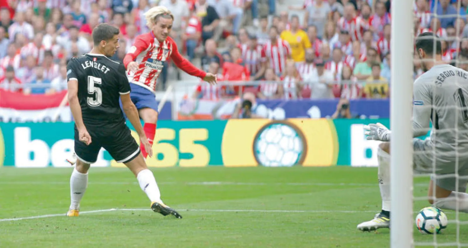 غريزمان يعزز تقدم أتلتيكو (رويترز)