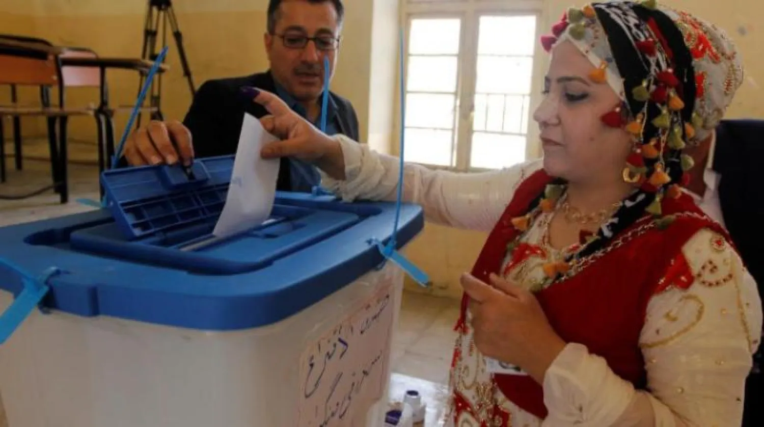 الأكراد يدلون بأصواتهم في استفتاء الاستقلال (رويترز)