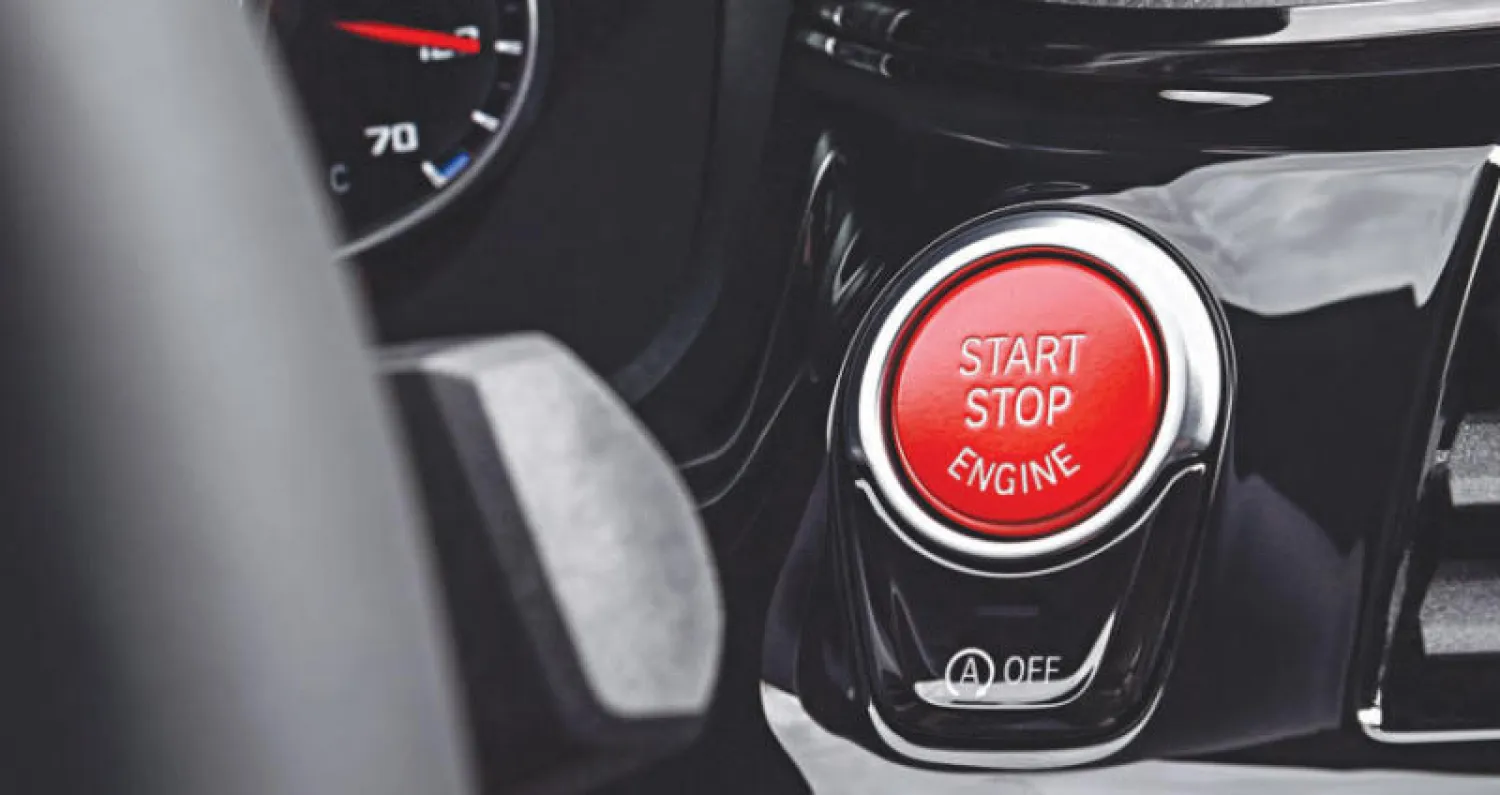 زر التشغيل في سيارات «بي إم دبليو» يلغي مفتاح السيارة