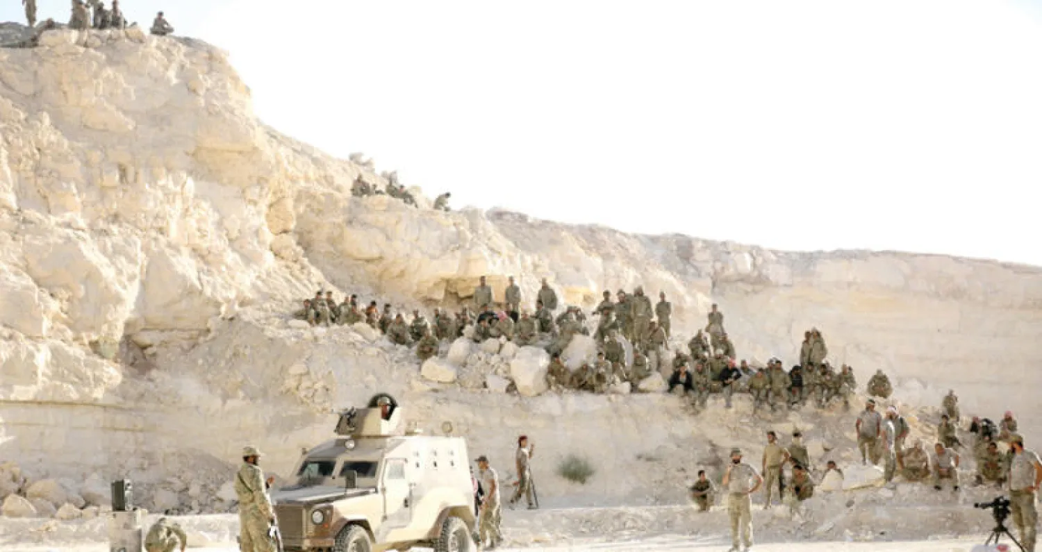 عناصر من «الجيش السوري الحر» خلال تدريبات شمال حلب. (رويترز)