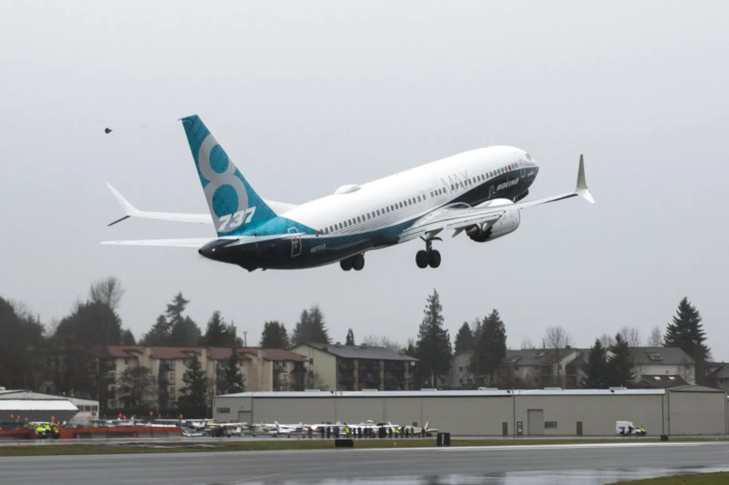  A Boeing 737 MAX takes off during a flight test in Renton, Washington January 29, 2016. | File Reuters