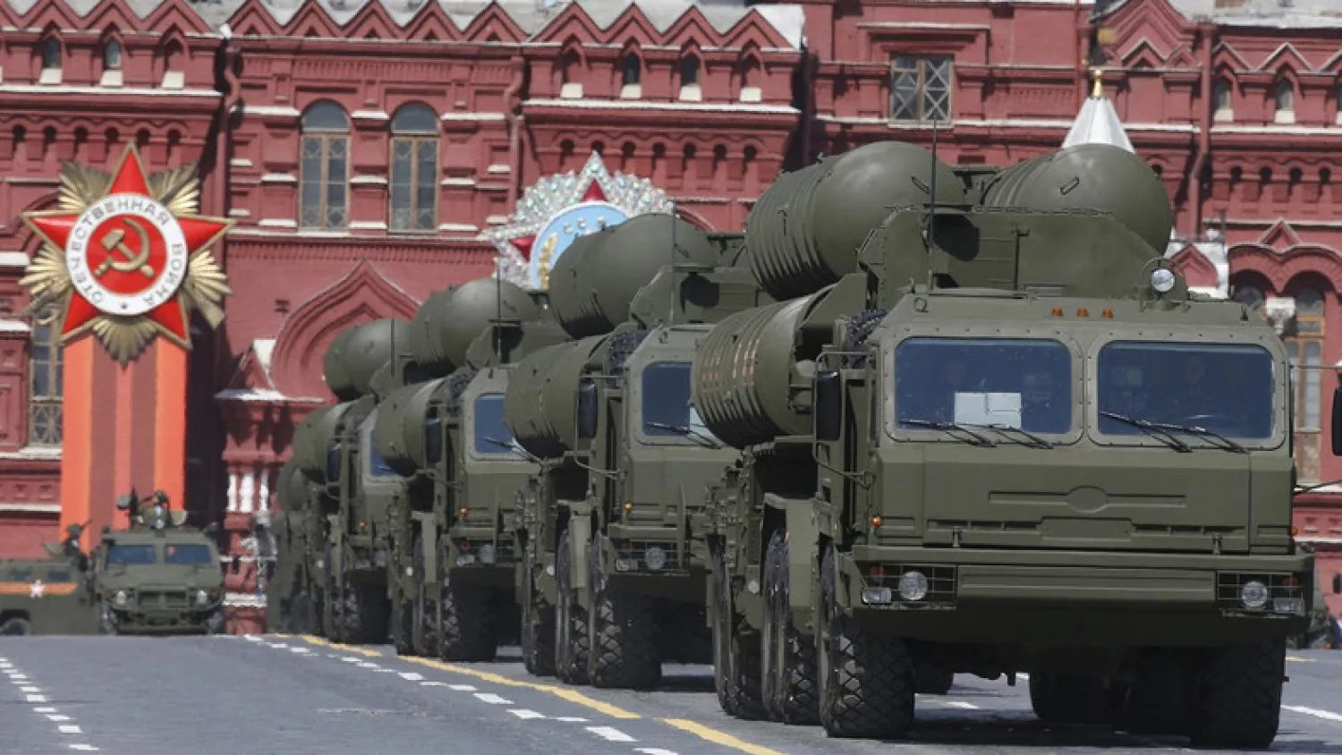Russian S-400 missiles are capable of striking targets within a 400 km range. (File photo: Reuters)