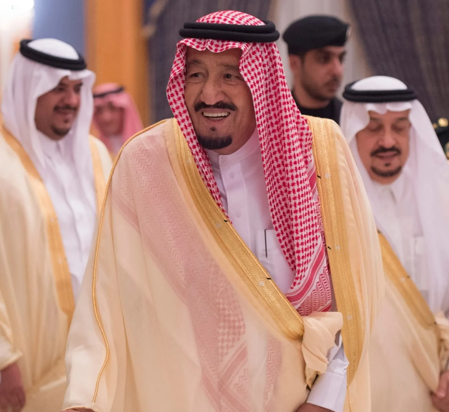 Custodian of the Two Holy Mosques King Salman bin Abdulaziz in Riyadh upon his arrival from his historic trip to Russia. (SPA)