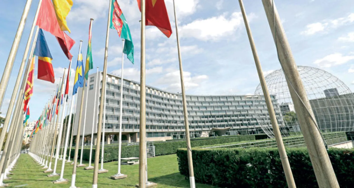 مقر منظمة التربية والثقافة والعلوم (اليونيسكو) في باريس (رويترز)