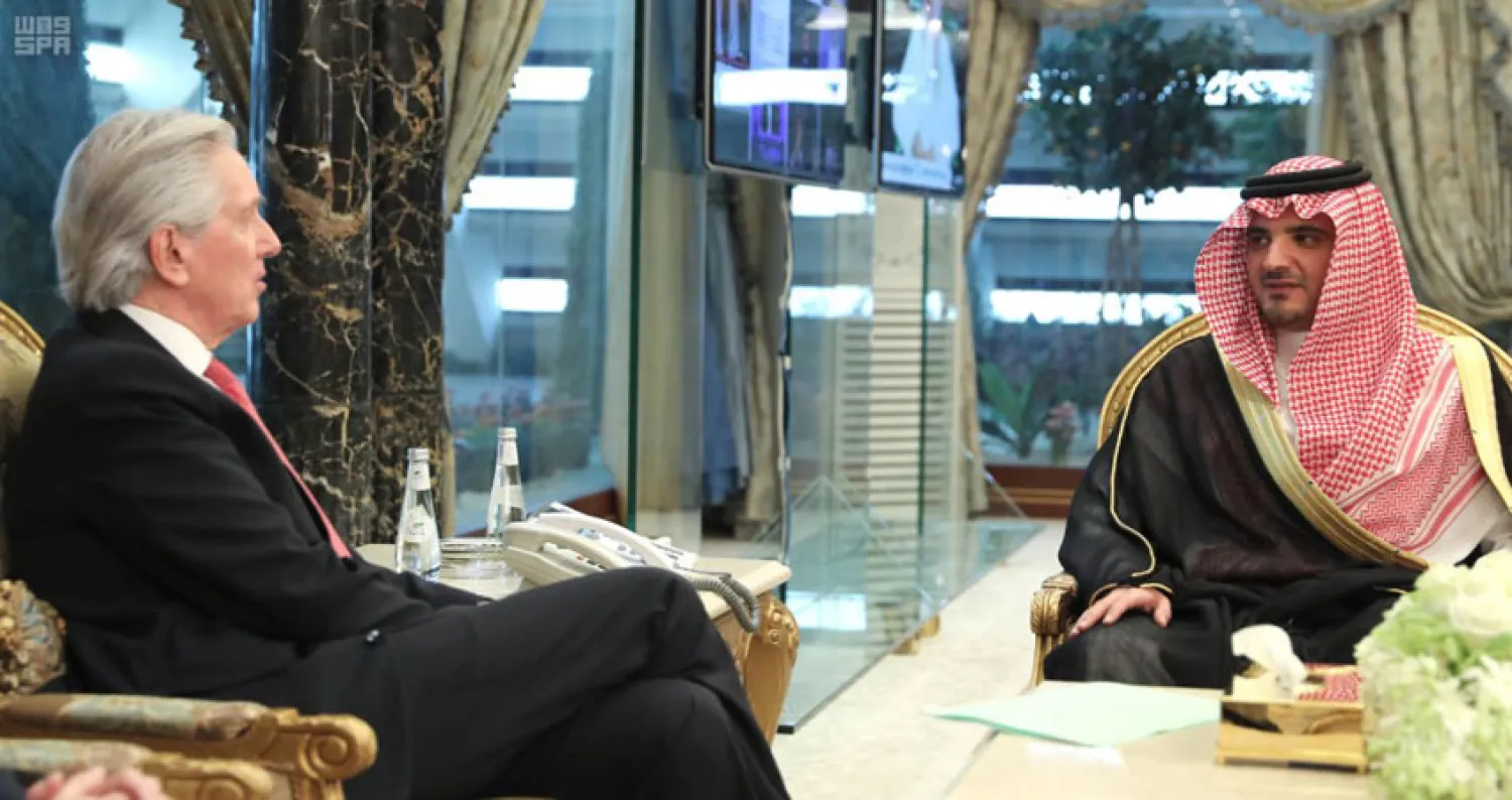 وزير الداخلية وسفير فرنسا لدى المملكة يبحثان سبل تعزيز مسارات التعاون بين المملكة وفرنسا (واس)