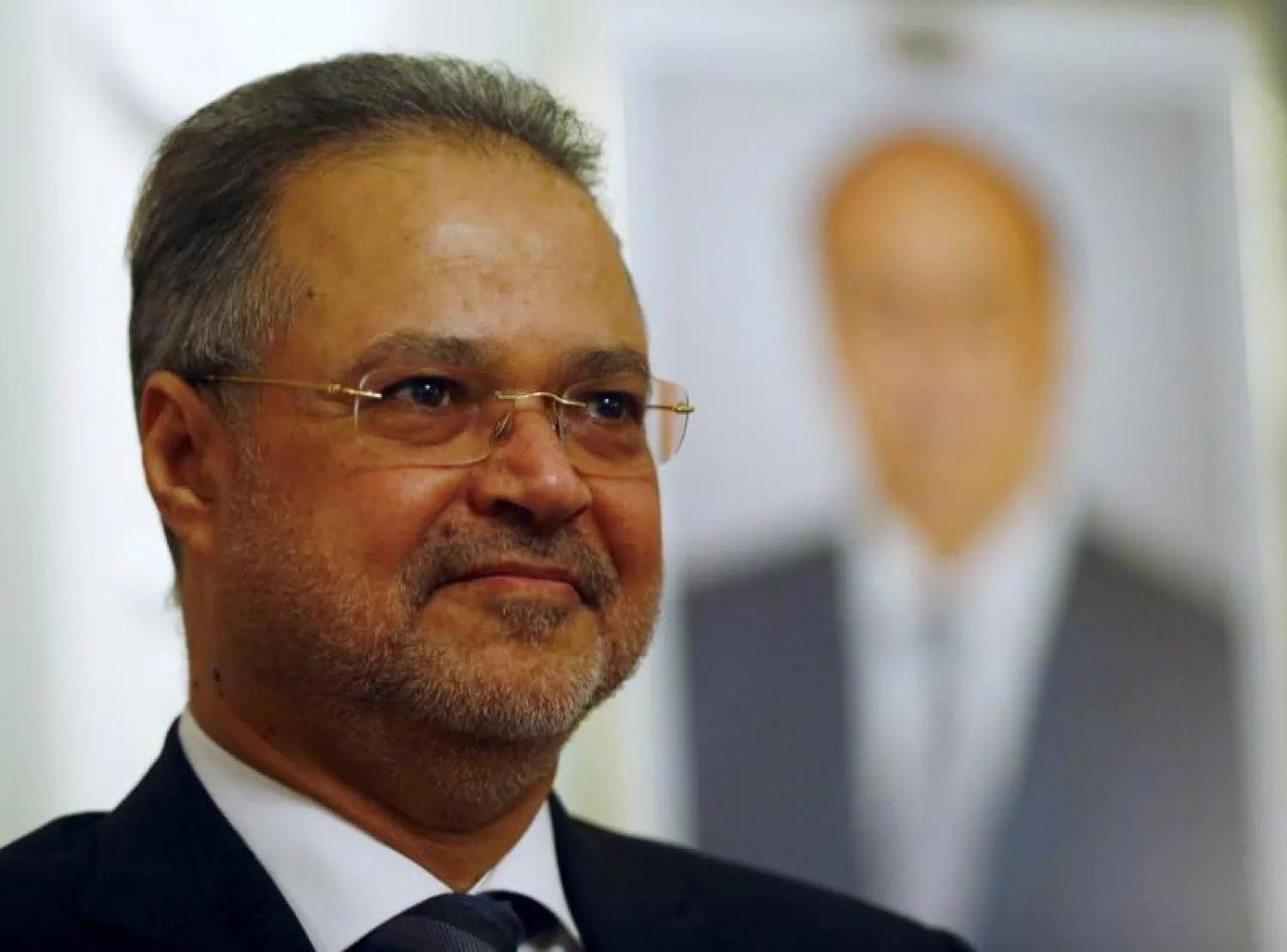Yemeni Foreign Minister Abdel-Malek al-Mekhlafi speaks to media after the Yemen peace talks in Switzerland in Bern December 20, 2015. REUTERS/Ruben Sprich