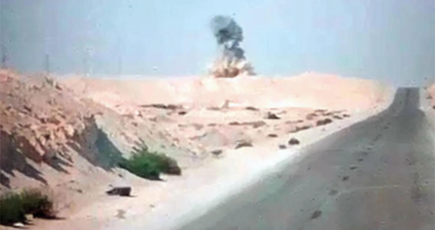 من عمليات الجيش المصري ضد العناصر الإرهابية في سيناء أمس («الشرق الأوسط»)