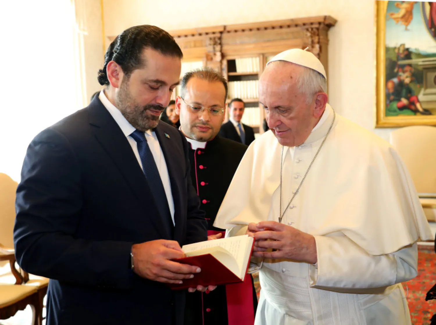 Lebanese Prime Minister Saad Hariri meets with Pope Francis. Dalati and Nohra photo