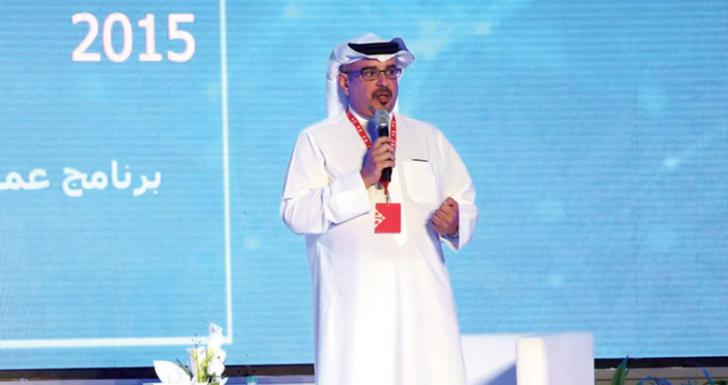 الأمير سلمان بن حمد آل خليفة ولي عهد مملكة البحرين متحدثاً في الملتقى الحكومي 2017 («الشرق الأوسط»)