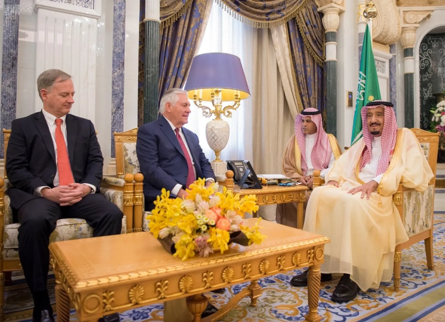 Custodian of the Two Holy Mosques King Salman receives US Secretary of State Rex Tillerson in Riyadh. (SPA)