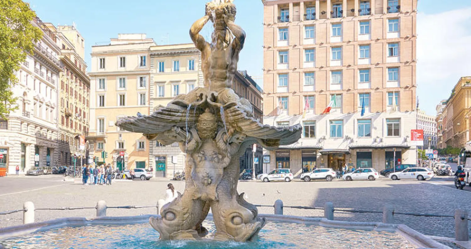 مطالب بتثبيت قرار حظر الأكل والشرب حول النوافير العامة في روما