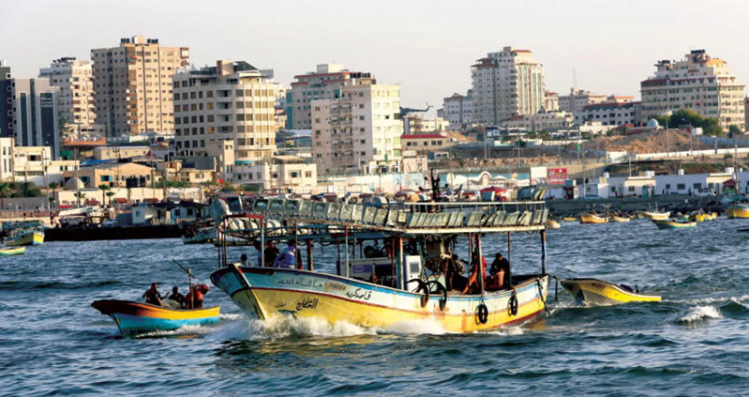 قطاع غزة يشكل أعباء مالية إضافية على حكومة الوفاق (أ.ب)