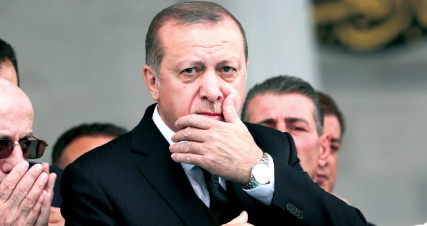 الرئيس التركي رجب طيب إردوغان يفتتح جامعاً في أنقرة أمس (أ.ب)