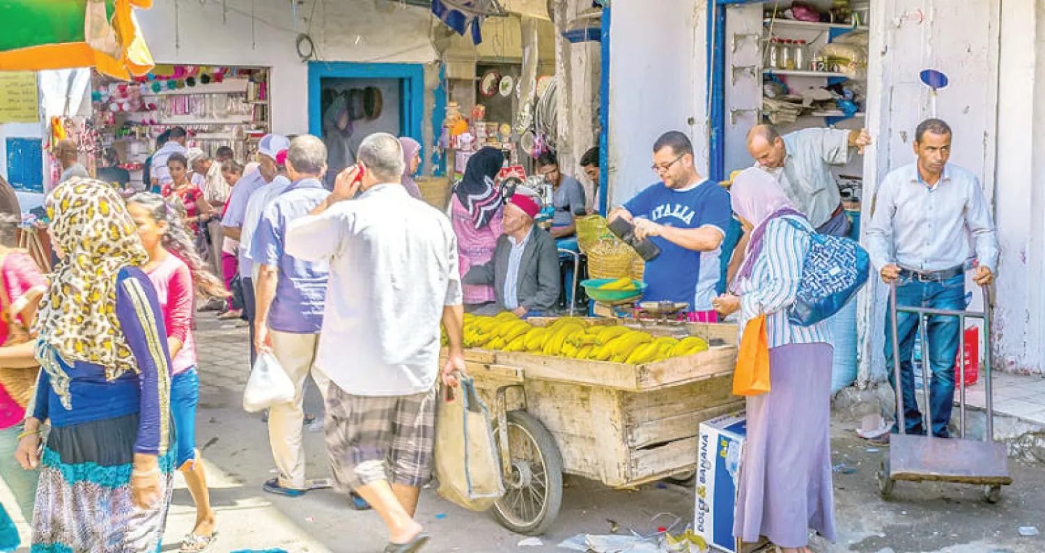يحتاج الاقتصاد التونسي لنحو 5.2 مليار دولار خلال 2018 ستعمل الحكومة على تعبئتها من السوق الداخلية