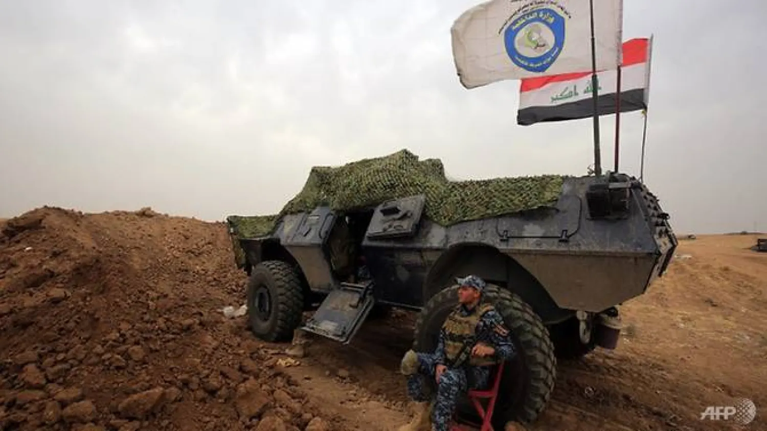 Iraqi forces gather at their camp on the front line on the edge of the northwestern town of Fishkhabur, near the borders with Syria and Turkey, on Oct 28, 2017. (Photo: AFP/Ahmad Al-Rubaye)