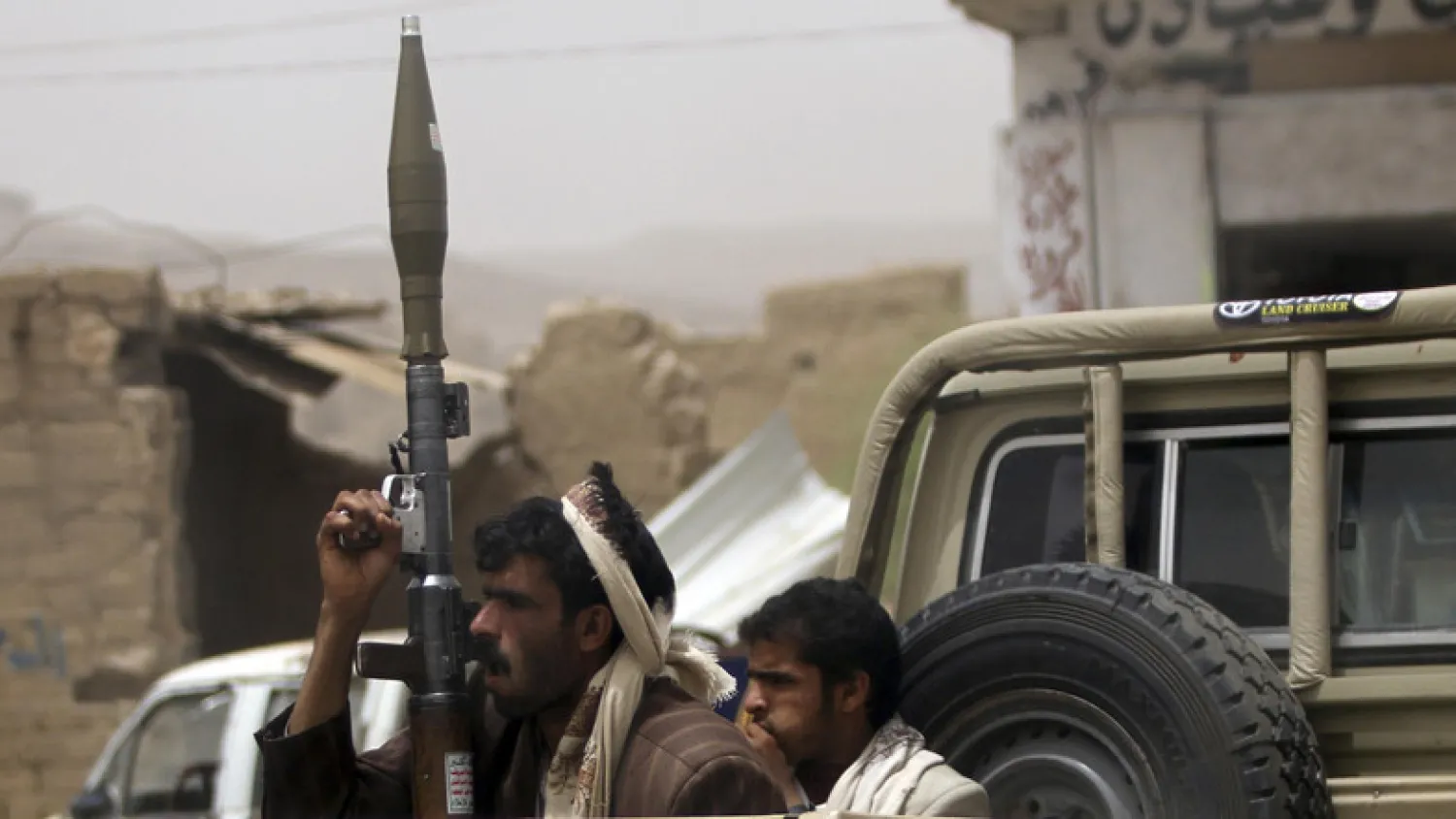 Houthi militants in the northwestern province of Saada, June 4, 2013, Reuters