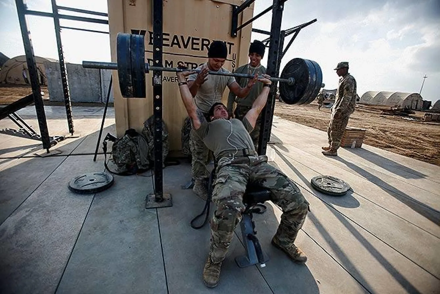 تدريبات عسكرية لجنود أميركيين (رويترز)