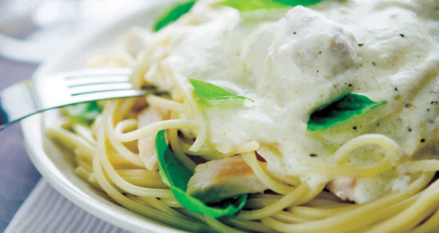 وصفة في 30 دقيقة: معكرونة مع الدجاج والكريما