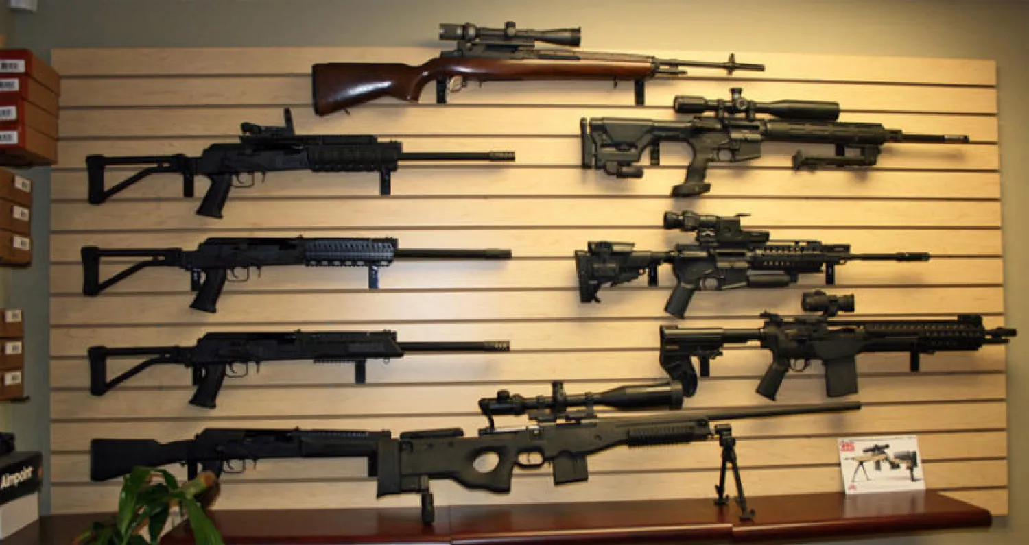 ازدهار تجارة السلاح عربياً عبر الإنترنت