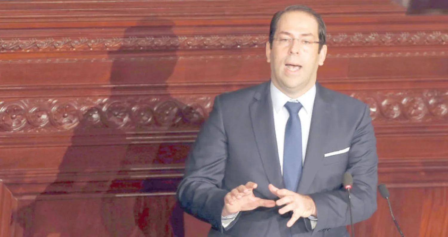 يوسف الشاهد... هل تصمد حكومته أمام الأزمات؟ (إ. ب. أ)