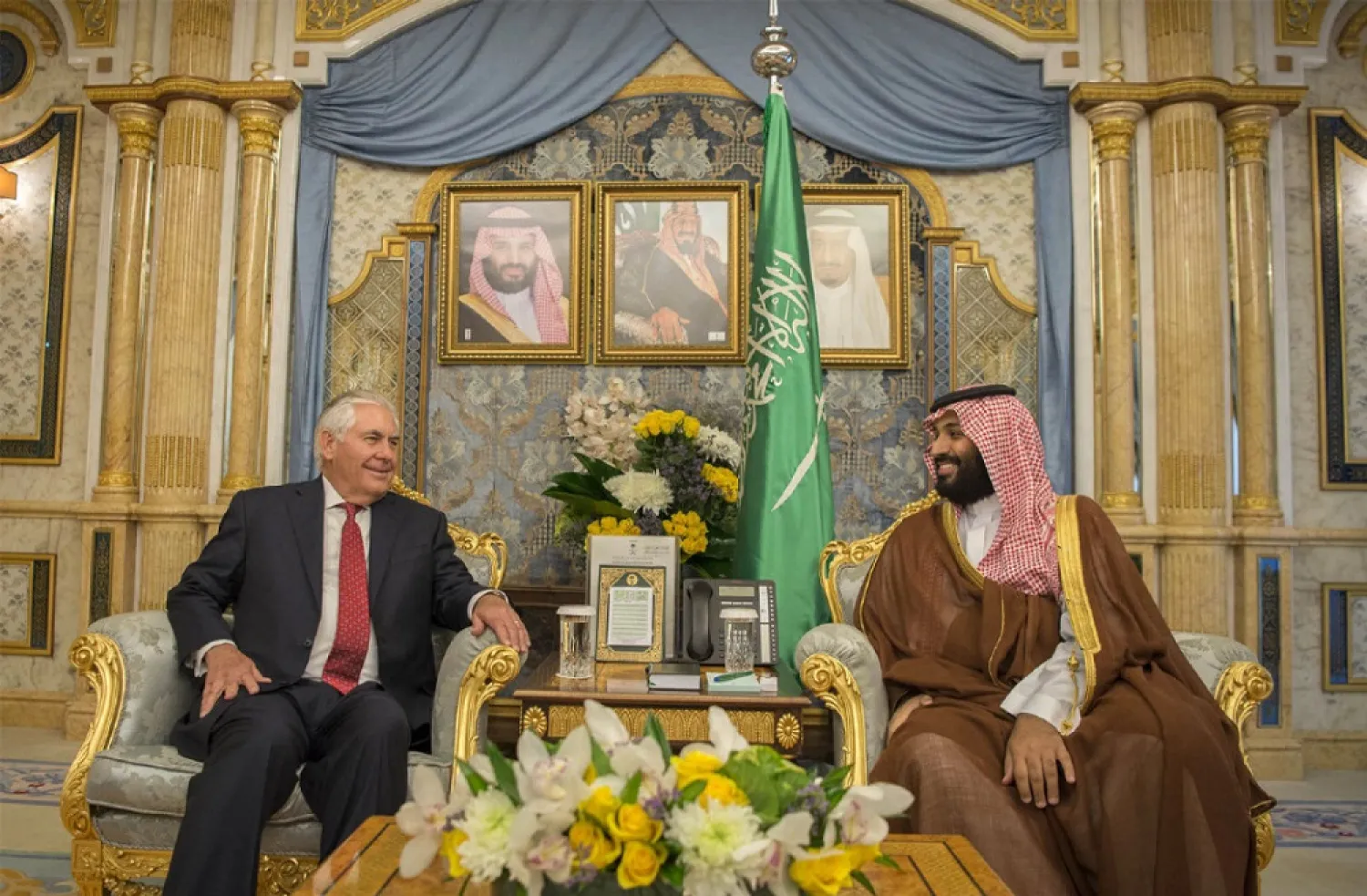 Crown Prince Mohammed bin Salman with US Secretary of State Rex Tillerson in Jeddah. (AFP)