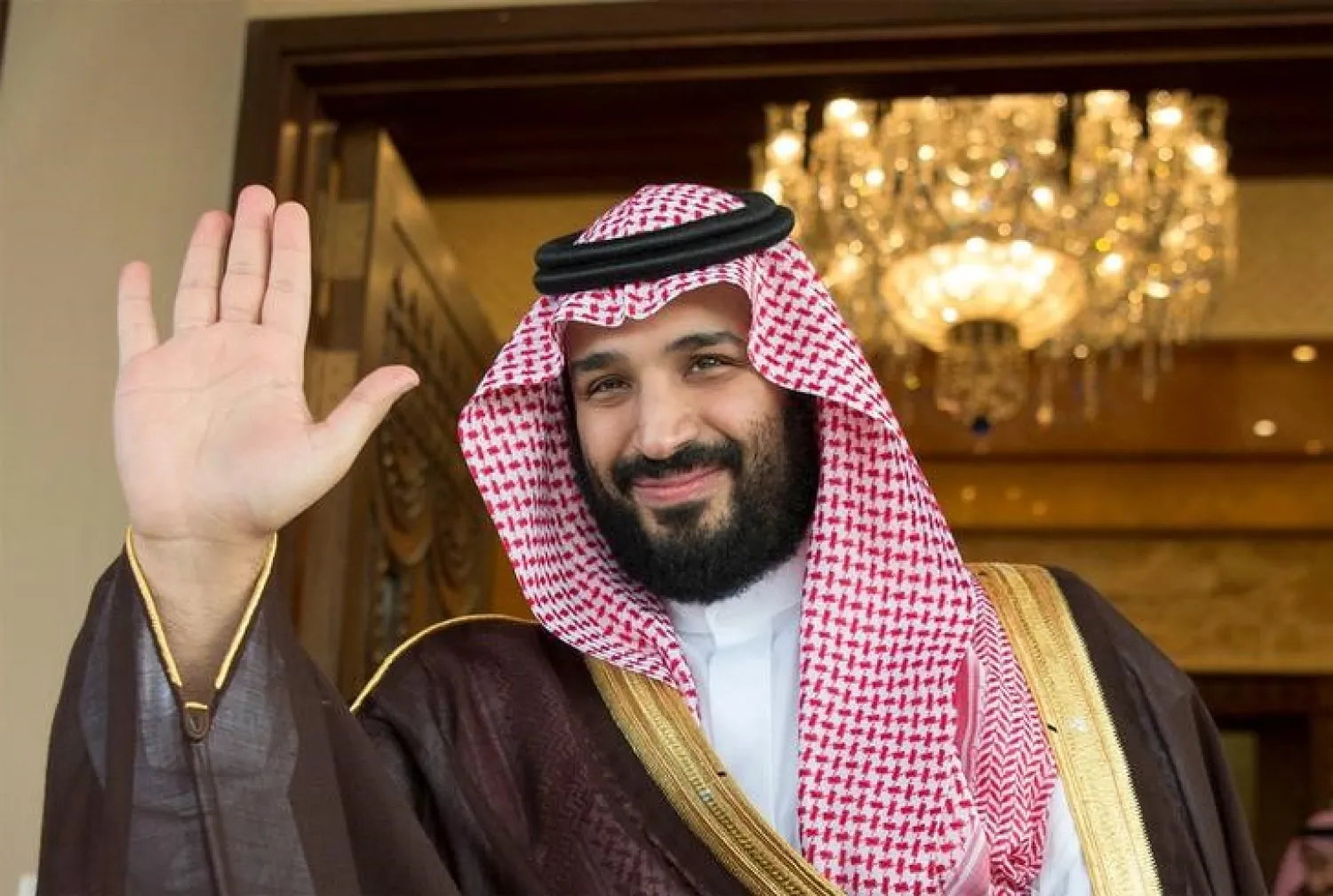 Saudi Crown Prince Mohammed bin Salman waves as he meets with Philippine President Rodrigo Duterte in Riyadh, Saudi Arabia, April 11, 2017. Bandar Algaloud/Courtesy of Saudi Royal Court/Handout via REUTERS
