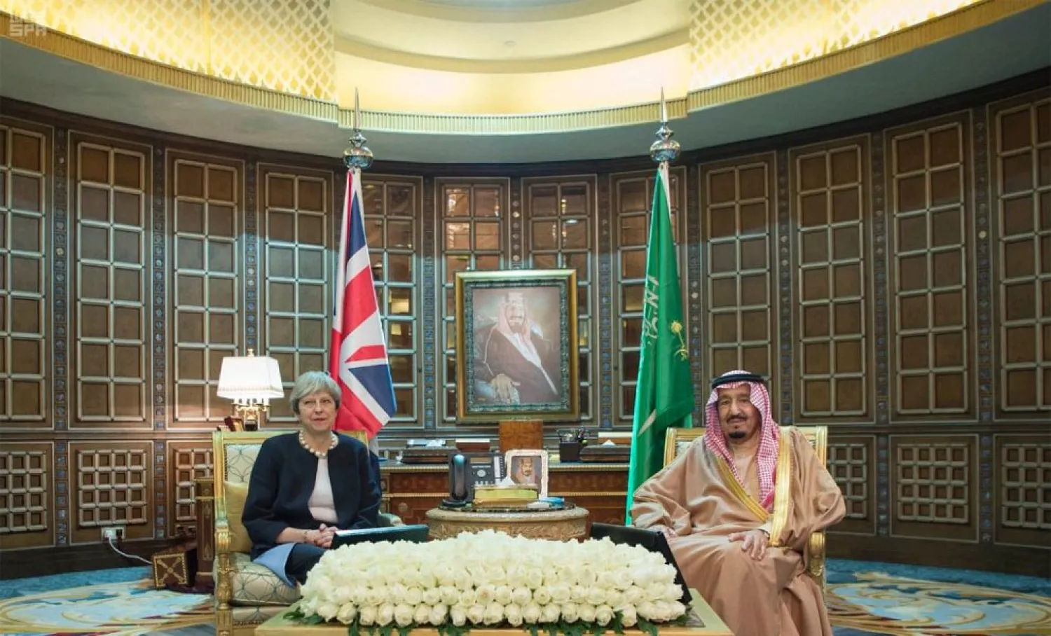 Custodian of the Two Holy Mosques receives British Prime Minister and holds talks with Theresa May/SPA