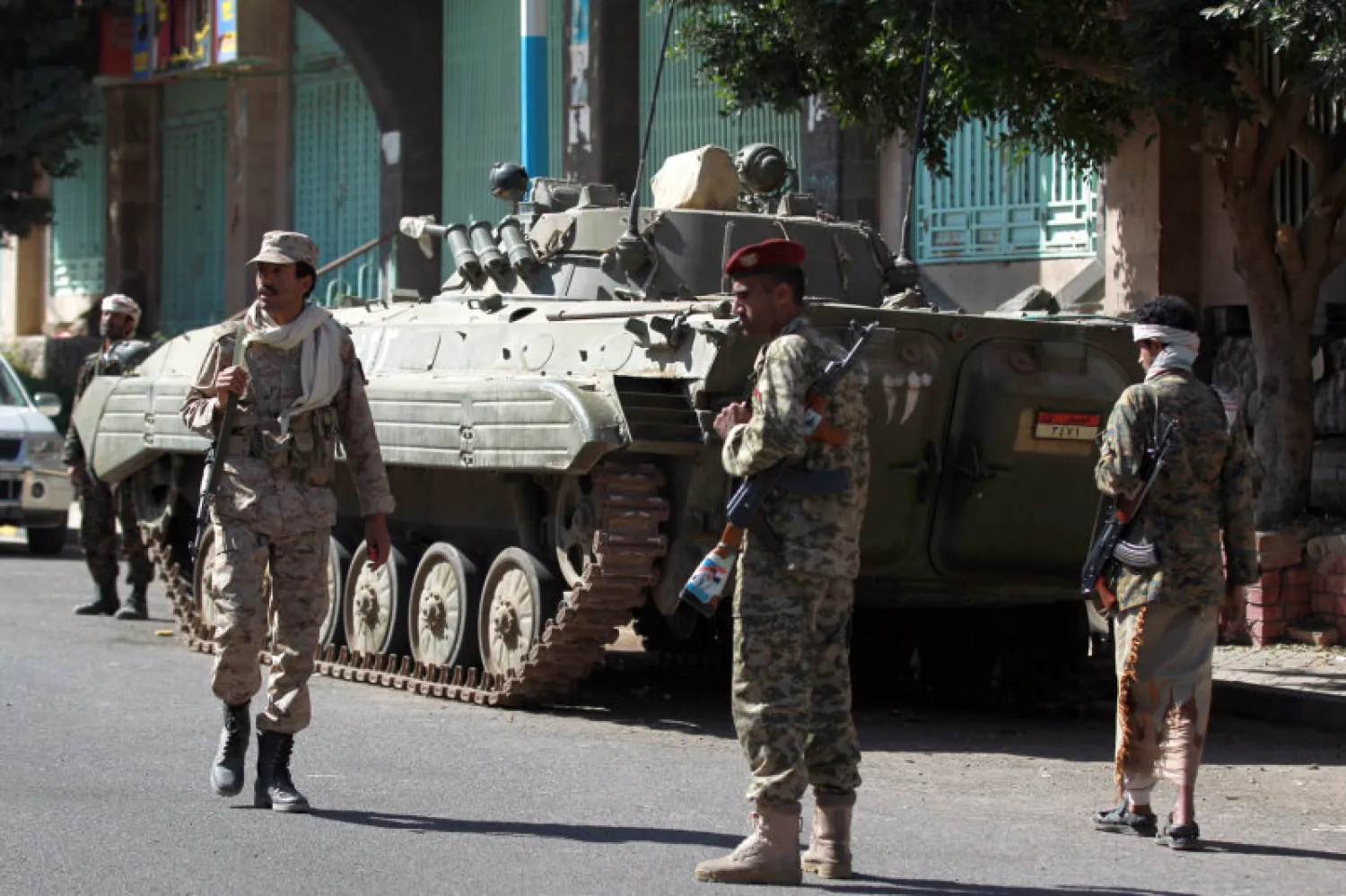 Yemeni President Abedrabbo Mansour Hadi ordered his forces to retake the capital Sana’a from the Houthis militants. (AFP)